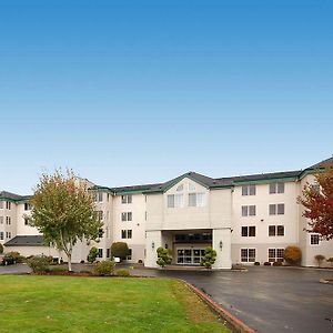 Clarion Hotel Portland International Airport